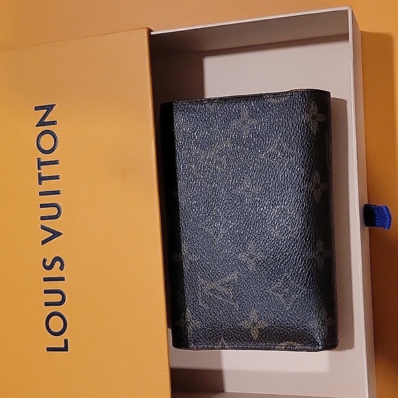 Louis Vuitton Medium Monogram wallet with card case (1) - Picture 3 of 17